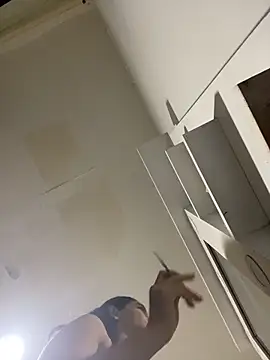 Snapshot of JuliaaVega chatting on March 13, 2026, 11:37 am JuliaaVega online show from March 13, 2026, 11:37 am