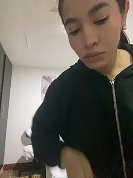 Snapshot of JuliaaVega chatting on March 5, 2026, 11:29 am JuliaaVega online show from March 5, 2026, 11:29 am