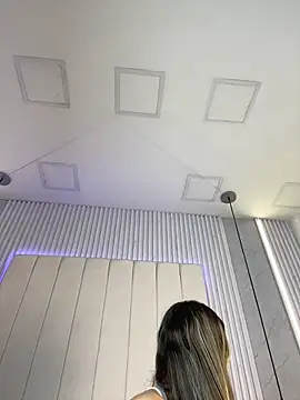 Snapshot of JuliaColemann chatting on February 26, 2026, 12:05 pm JuliaColemann online show from February 26, 2026, 12:05 pm