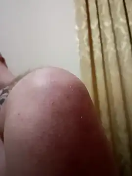 biondand online show from April 4, 2026, 9:54 pm