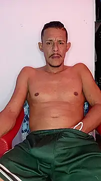 juanmaur22 online show from March 7, 2026, 11:32 pm