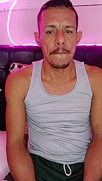 juanmaur22 online show from March 11, 2026, 2:11 pm