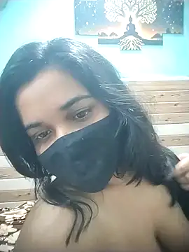 Snapshot of ZyphiaLive chatting on April 13, 2026, 7:56 am ZyphiaLive online show from April 13, 2026, 7:56 am