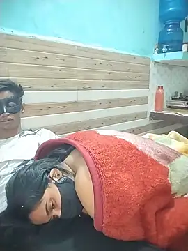 Snapshot of ZyphiaLive chatting on February 5, 2026, 8:59 pm ZyphiaLive online show from February 5, 2026, 8:59 pm