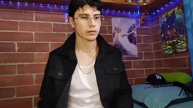 Snapshot of PaulDamico chatting on April 8, 2026, 1:01 pm PaulDamico online show from April 8, 2026, 1:01 pm
