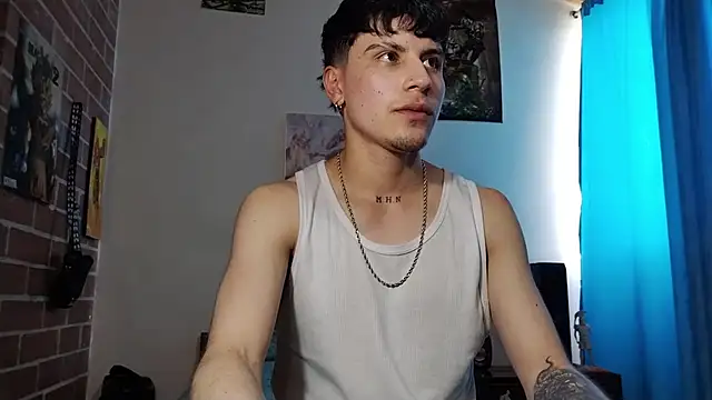 Snapshot of PaulDamico chatting on May 22, 2026, 5:33 pm PaulDamico online show from May 22, 2026, 5:33 pm