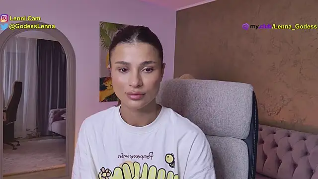 Snapshot of Lenna_Godess chatting on October 16, 2025, 4:10 am Lenna Godess online show from October 16, 2025, 4:10 am