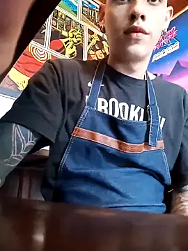 blackninja66 online show from April 16, 2026, 9:39 pm