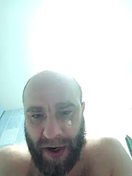 AlexanderArmani online show from February 5, 2026, 9:38 am