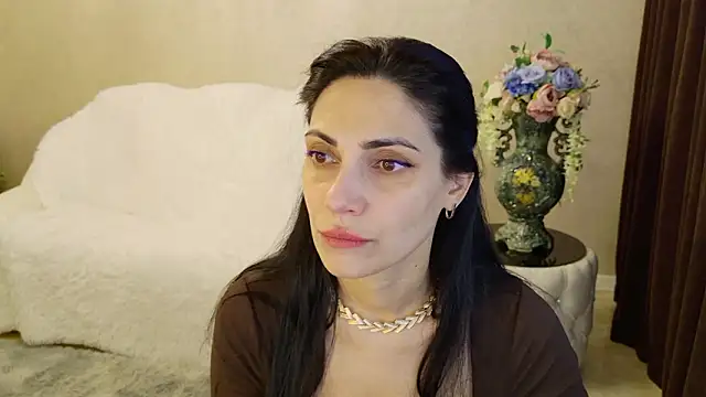 LovelyBeatrice online show from February 12, 2026, 9:53 am