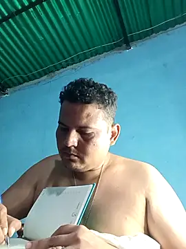 Snapshot of THONETE chatting on February 2, 2026, 10:53 pm THONETE online show from February 2, 2026, 10:53 pm