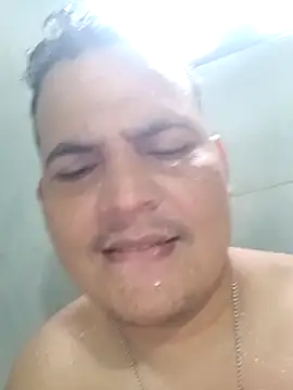 Snapshot of THONETE chatting on February 7, 2026, 9:45 pm THONETE online show from February 7, 2026, 9:45 pm