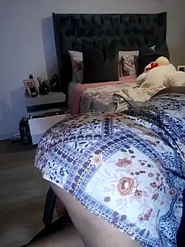 Barbieee1301 online show from March 23, 2026, 6:41 pm