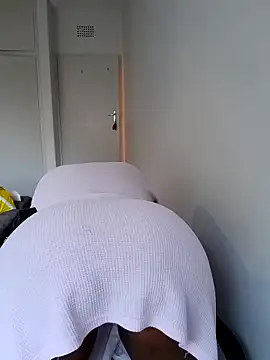 Barbieee1301 online show from March 26, 2026, 4:33 am