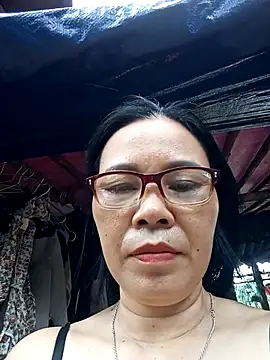 Snapshot of Nuna_689 chatting on May 29, 2026, 3:34 am Nuna 689 online show from May 29, 2026, 3:34 am