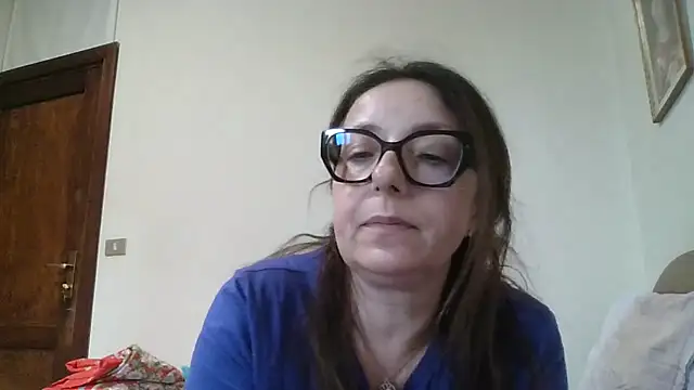 Miasexmilf online show from April 13, 2026, 9:46 am