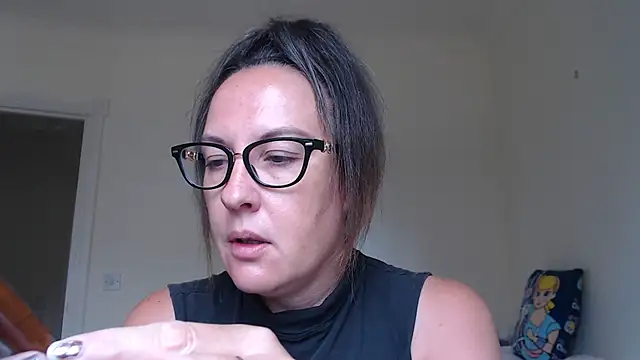 Snapshot of PsychicDominatrix chatting on July 31, 2026, 10:25 am PsychicDominatrix online show from July 31, 2026, 10:25 am