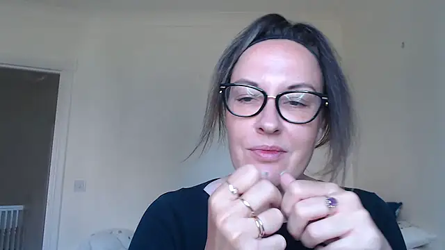 Snapshot of PsychicDominatrix chatting on July 9, 2026, 10:37 am PsychicDominatrix online show from July 9, 2026, 10:37 am