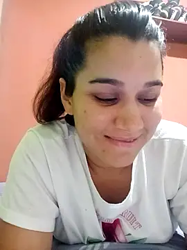 Snapshot of danagon16 chatting on February 18, 2026, 2:53 am danagon16 online show from February 18, 2026, 2:53 am