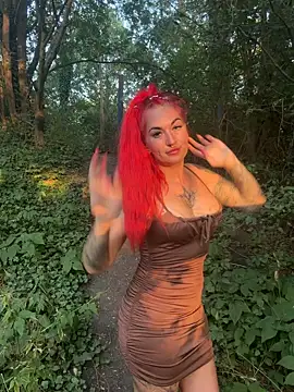 MrsRedFoxy online show from August 4, 2026, 6:01 pm