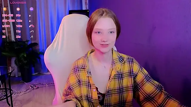 Snapshot of Your_lilith_ chatting on April 23, 2026, 6:20 am Your lilith online show from April 23, 2026, 6:20 am