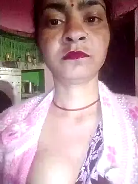 Snapshot of Nasrjfjfjy5578 chatting on February 14, 2026, 5:57 pm Nasrjfjfjy5578 online show from February 14, 2026, 5:57 pm