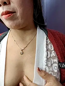 Snapshot of JordanXo_69 chatting on February 12, 2026, 12:38 pm JordanXo 69 online show from February 12, 2026, 12:38 pm