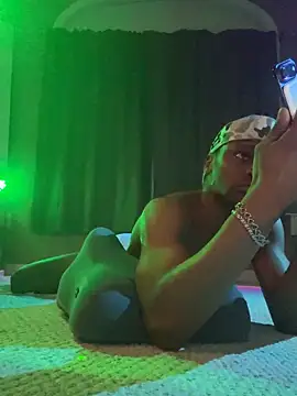 Snapshot of ChemSexxy chatting on February 14, 2026, 9:42 am ChemSexxy online show from February 14, 2026, 9:42 am