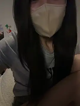 Snapshot of yui__yuichan chatting on July 9, 2026, 12:37 pm yui yuichan online show from July 9, 2026, 12:37 pm