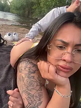 Melissa-suisse online show from April 21, 2026, 6:03 pm