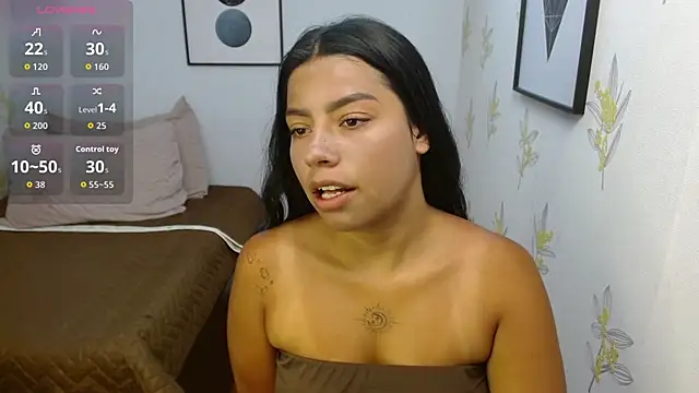 Laia white online show from April 6, 2026, 11:33 am