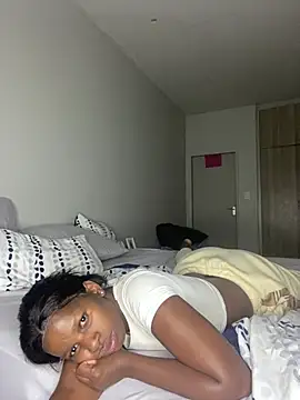 PrimaDonnaxx online show from February 21, 2026, 6:54 pm