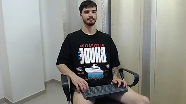 Snapshot of joseh0se chatting on February 28, 2026, 12:10 am joseh0se online show from February 28, 2026, 12:10 am