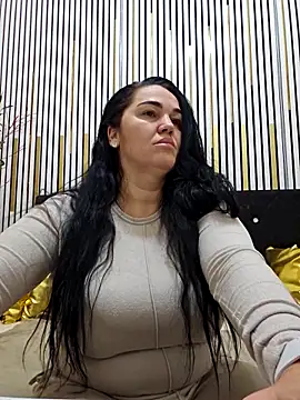 VickyVice online show from February 3, 2026, 6:35 pm