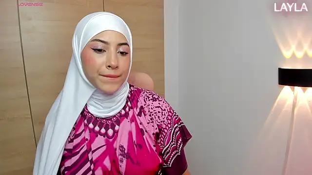 Snapshot of LAY_LA_ chatting on January 31, 2026, 8:51 pm LAY LA online show from January 31, 2026, 8:51 pm