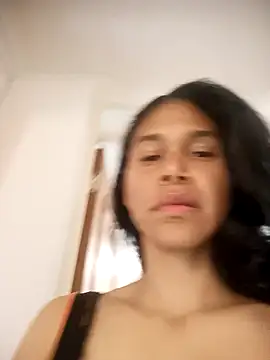 Snapshot of _aish_a chatting on February 18, 2026, 8:16 pm aish a online show from February 18, 2026, 8:16 pm