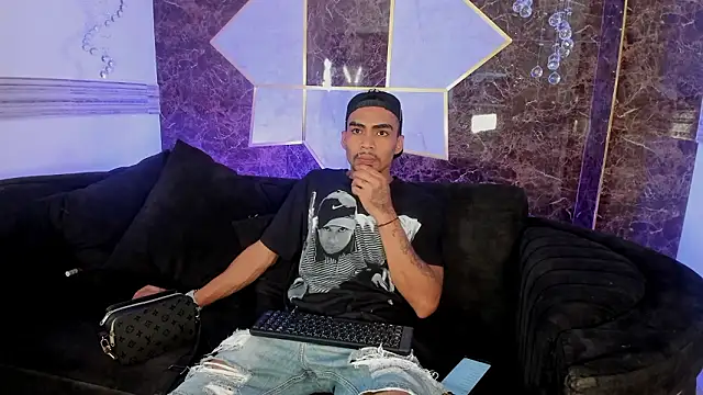 Rpoolrboy online show from February 17, 2026, 7:55 pm