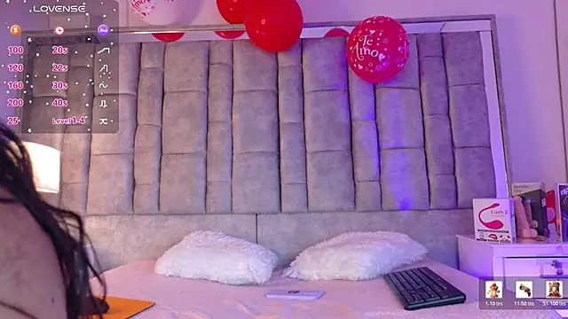 Ayla Han online show from February 15, 2026, 4:46 am