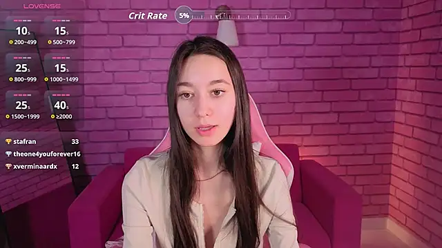 Snapshot of Nicole_Brownie chatting on April 9, 2026, 6:19 am Nicole Brownie online show from April 9, 2026, 6:19 am