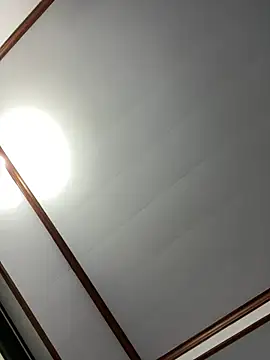 Snapshot of Puka2001 chatting on February 18, 2026, 6:44 am Puka2001 online show from February 18, 2026, 6:44 am