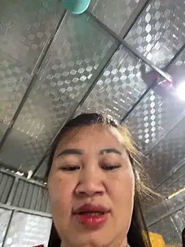 Snapshot of Puka2001 chatting on March 1, 2026, 12:32 am Puka2001 online show from March 1, 2026, 12:32 am