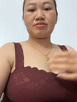 Snapshot of Puka2001 chatting on February 9, 2026, 7:39 am Puka2001 online show from February 9, 2026, 7:39 am