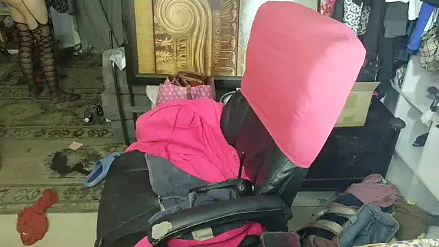 Snapshot of starandsky chatting on April 3, 2026, 2:51 am starandsky online show from April 3, 2026, 2:51 am