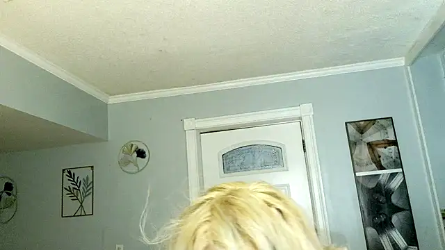 Snapshot of starandsky chatting on March 10, 2026, 11:53 pm starandsky online show from March 10, 2026, 11:53 pm