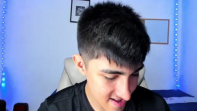 babyted272 online show from April 10, 2026, 11:12 pm