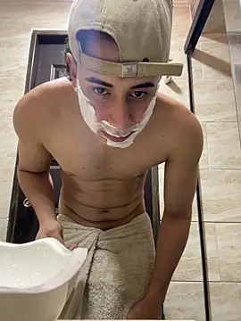 Maximuz1920 online show from March 19, 2026, 6:57 am