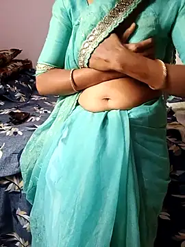 Snapshot of desicpl26 chatting on February 4, 2026, 3:12 am desicpl26 online show from February 4, 2026, 3:12 am