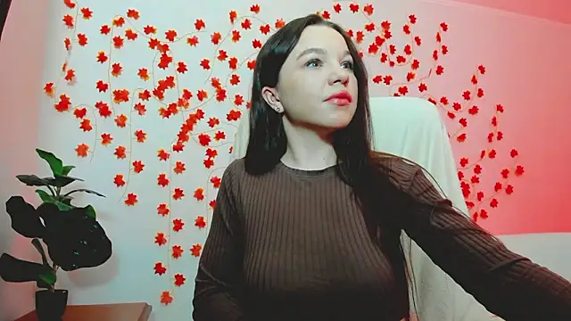 Snapshot of Mia_Mia999 chatting on February 5, 2026, 9:32 pm Mia Mia999 online show from February 5, 2026, 9:32 pm