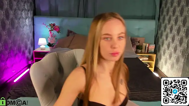 Tesssa Young online show from March 29, 2026, 12:45 am