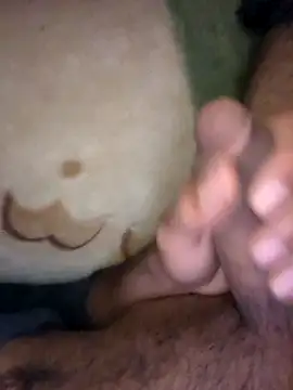 Snapshot of Nniiyakk chatting on February 12, 2026, 12:21 am Nniiyakk online show from February 12, 2026, 12:21 am